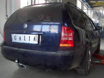 Фаркоп оцинкованный Galia шар A для Skoda Octavia Tour 1996-2010
