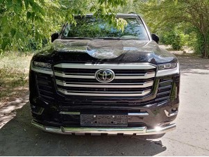 Защита переднего бампера d-76 с доп.накладками для Toyota Land Cruiser 300 70TH ANNIVERSARY 2021–н.в. LCN300_1.3